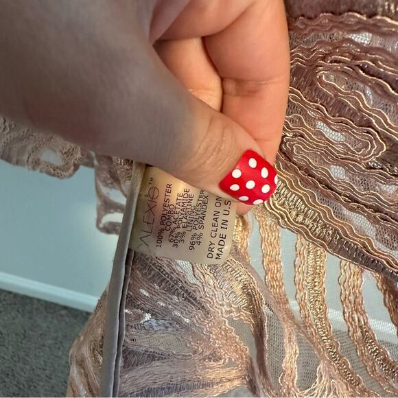 Alexis Pink Textured Blouse Top Small - Picture 6 of 12